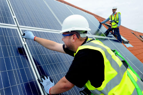 Government kills mandatory solar panels Bill